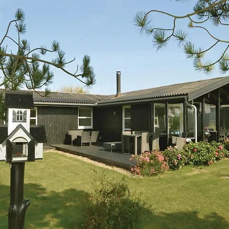 Three-bedroom Holiday In Hjorring Prázdninový dům